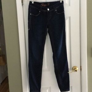 SEVEN 7 JEANS SIZE 27